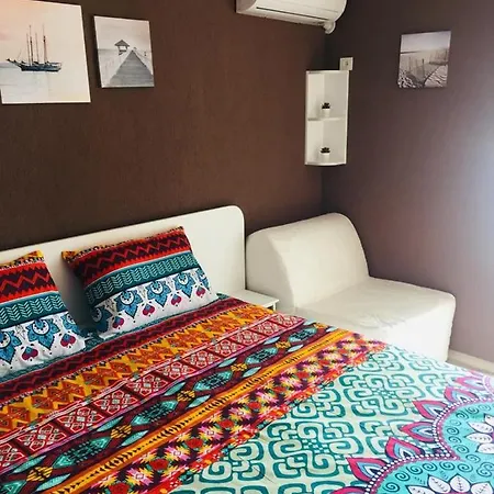 Garsonierele Alexandru Apartment Saturn