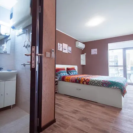 Garsonierele Alexandru *