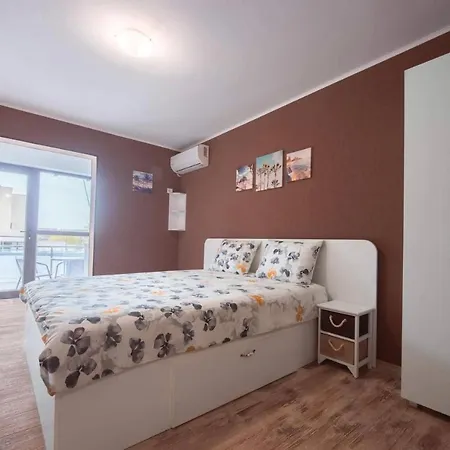 Garsonierele Alexandru *